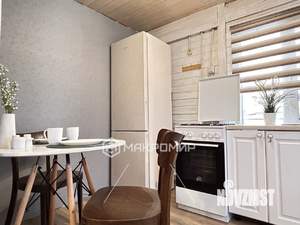 Дом 62м&sup2;, 2-этажный, участок 3 сот.  