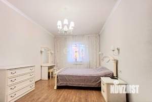 Дом 301м², 3-этажный, участок 7 сот.  