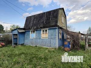 Дом 20м&sup2;, 2-этажный, участок 4 сот.  