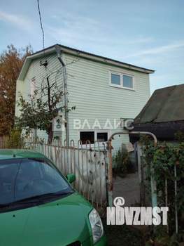 Дом 50м&sup2;, 2-этажный, участок 3 сот.  