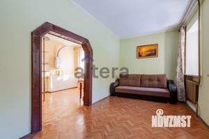 Дом 291м², 2-этажный, участок 11 сот.  