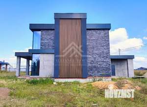 Дом 235м&sup2;, 2-этажный, участок 7 сот.  