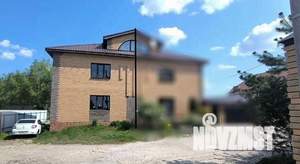 Таунхаус 180м&sup2;, 3-этажный, участок 5 сот.  