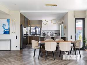 Дом 250м², 2-этажный, участок 8 сот.  