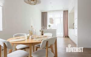 Дом 110м&sup2;, 1-этажный, участок 6 сот.  