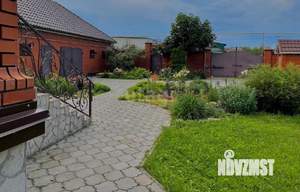 Дом 300м², 2-этажный, участок 15 сот.  