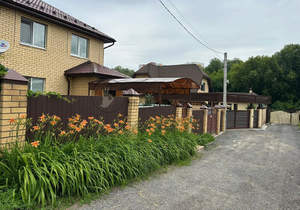 Дом 110м², 2-этажный, участок 4 сот.  