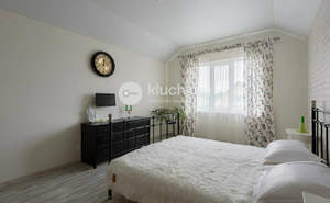 Дом 189м², 2-этажный, участок 5 сот.  