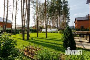 Дом 260м&sup2;, 2-этажный, участок 14 сот.  