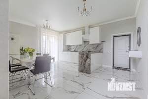 Коттедж 160м², 2-этажный, участок 8 сот.  