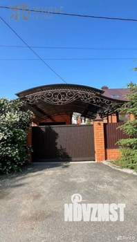 Коттедж 385м&sup2;, 2-этажный, участок 10 сот.  