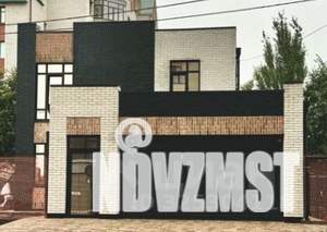 Дом 193м&sup2;, 2-этажный, участок 4 сот.  