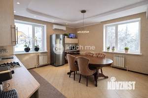 Дом 290м&sup2;, 2-этажный, участок 13 сот.  