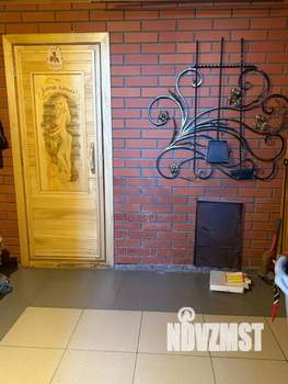 Дом 240м², 2-этажный, участок 10 сот.  