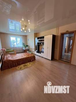 Коттедж 175м&sup2;, 2-этажный, участок 7 сот.  