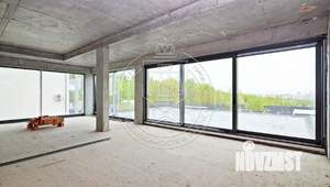 Дом 480м², 3-этажный, участок 6 сот.  