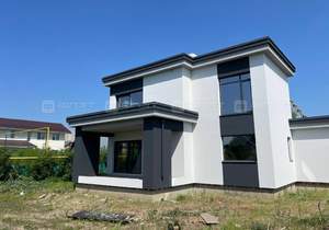 Дом 295м&sup2;, 2-этажный, участок 0 сот.  