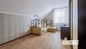 Дом 247м², 2-этажный, участок 7 сот.  