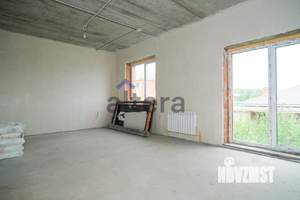 Коттедж 110м², 2-этажный, участок 4 сот.  