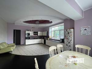 Дом 453м², 3-этажный, участок 7 сот.  