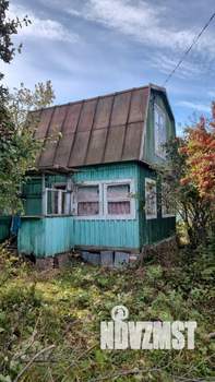 Дом 30м&sup2;, 2-этажный, участок 4 сот.  