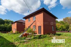 Дом 100м², 2-этажный, участок 11 сот.  