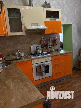 Дом 240м², 2-этажный, участок 10 сот.  