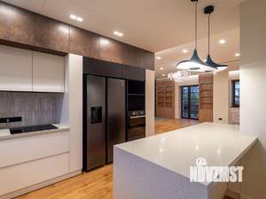 Коттедж 264м², 3-этажный, участок 11 сот.  