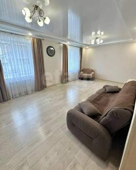 Дом 168м&sup2;, 2-этажный, участок 8 сот.  