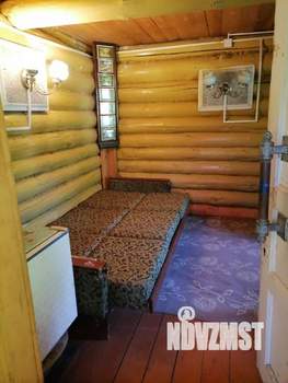 Дом 23м&sup2;, 2-этажный, участок 4 сот.  