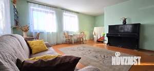 Дом 247м&sup2;, 2-этажный, участок 6 сот.  