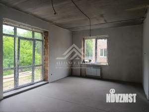 Дом 120м², 2-этажный, участок 4 сот.  