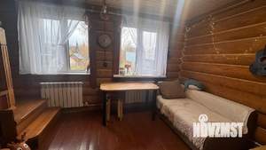 Дом 68м&sup2;, 2-этажный, участок 3 сот.  