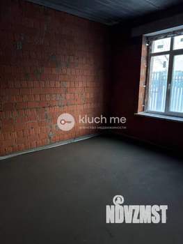 Дом 120м&sup2;, 2-этажный, участок 4 сот.  