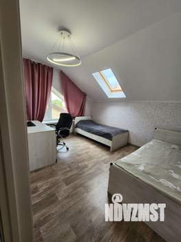 Дом 240м², 2-этажный, участок 12 сот.  