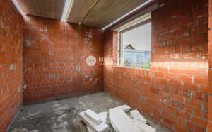 Дом 120м², 2-этажный, участок 4 сот.  