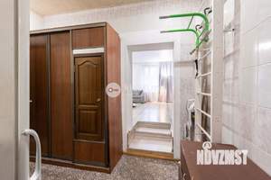 Дом 215м², 2-этажный, участок 4 сот.  