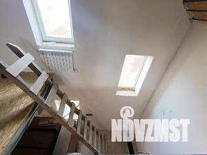 Дом 90м&sup2;, 2-этажный, участок 4 сот.  