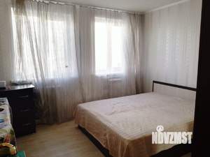 Дом 90м&sup2;, 2-этажный, участок 5 сот.  