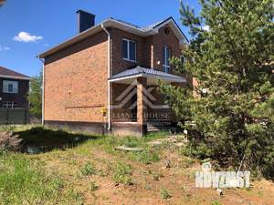 Дом 141м&sup2;, 2-этажный, участок 5 сот.  