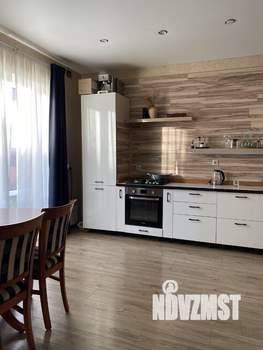 Коттедж 101м&sup2;, 2-этажный, участок 5 сот.  