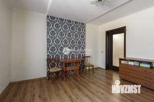 Дом 160м², 2-этажный, участок 6 сот.  