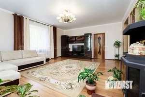 Дом 230м², 2-этажный, участок 8 сот.  