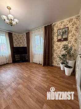 Дом 243м&sup2;, 2-этажный, участок 6 сот.  