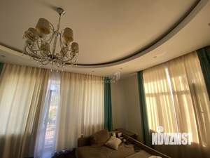 Коттедж 453м², 3-этажный, участок 8 сот.  