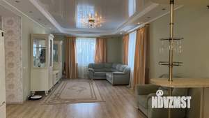 Коттедж 221м&sup2;, 2-этажный, участок 7 сот.  