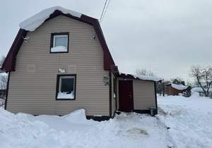 Дача 77м&sup2;, 2-этажный, участок 0 сот.  