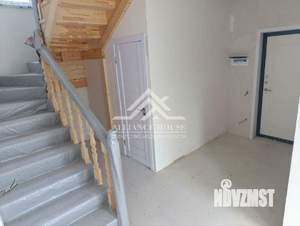 Дом 130м&sup2;, 2-этажный, участок 4 сот.  