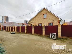 Дом 155м&sup2;, 2-этажный, участок 9 сот.  