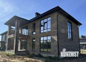 Дом 198м², 2-этажный, участок 6 сот.  